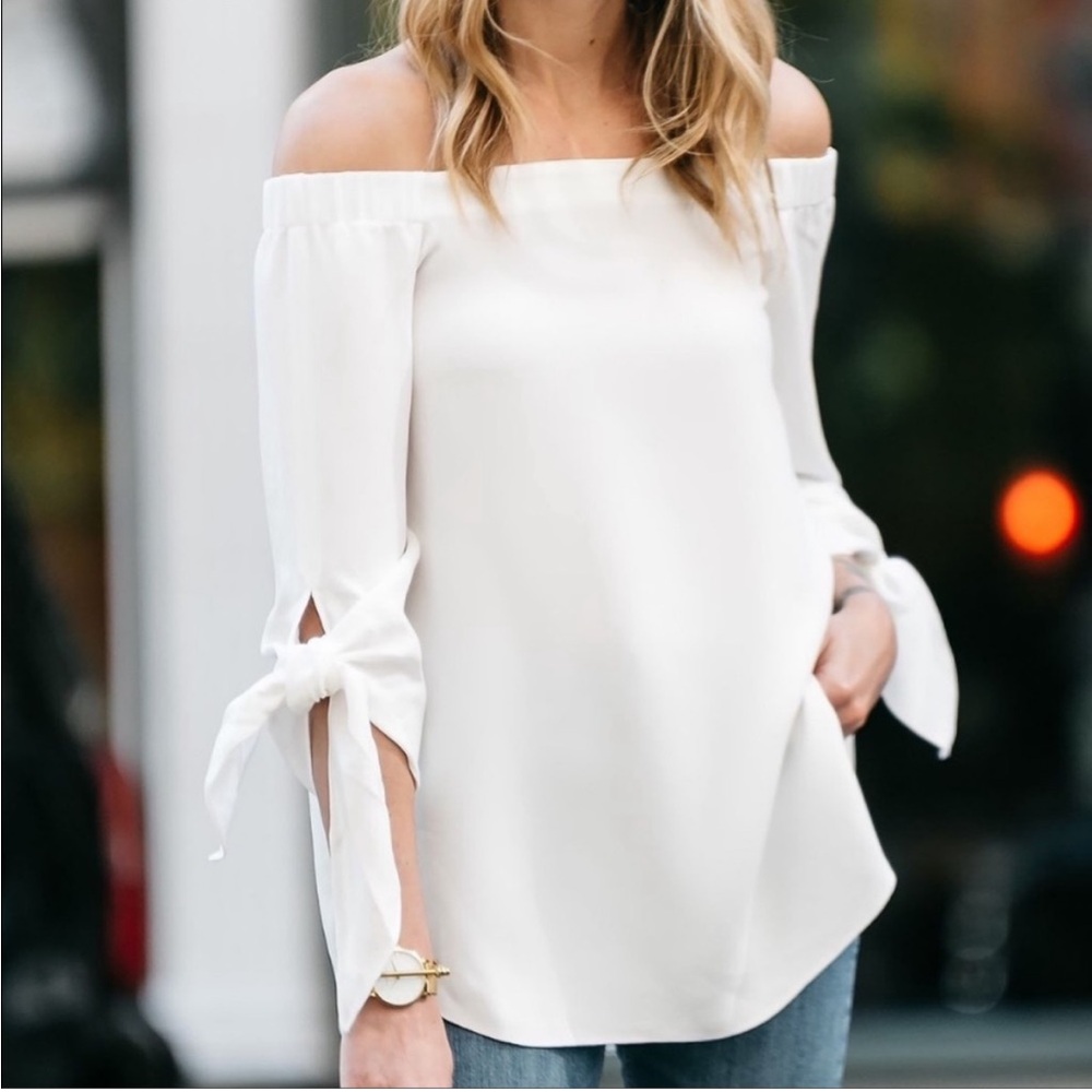 Club Monaco White Off Shoulder Blouse Tie‎ Sleeve Size 10